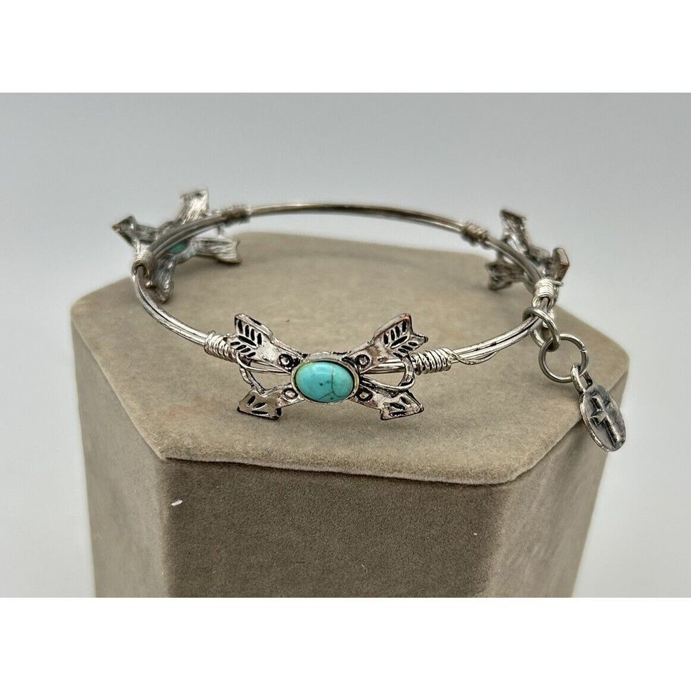 West&Co Western Bracelet Turquoise Crossed Arrows Southwest Native American 2.5"